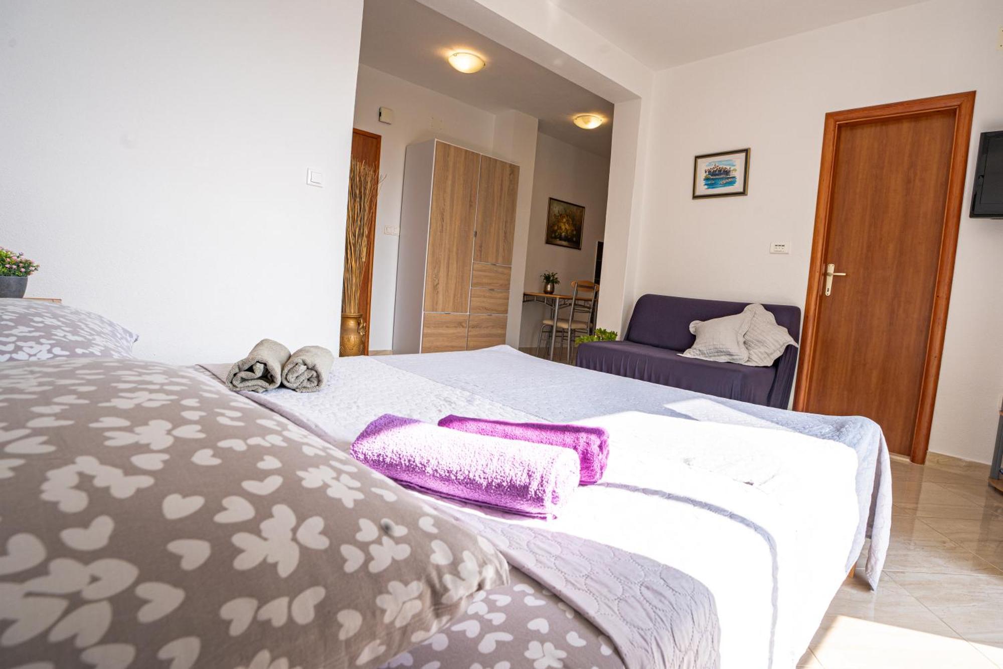 Apartmani Kremena Small Beach 200M Klek Exterior foto